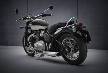 2021 Triumph Bonneville Speedmaster Hero 03