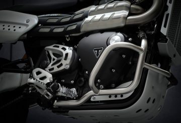 New-Scrambler1200XE_accessories-4