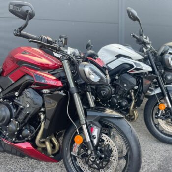 Street Triple RS red 1