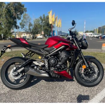 StreetTriplered3c