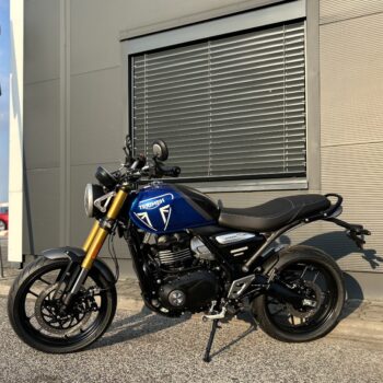 TriumphSpeed400blue (11)